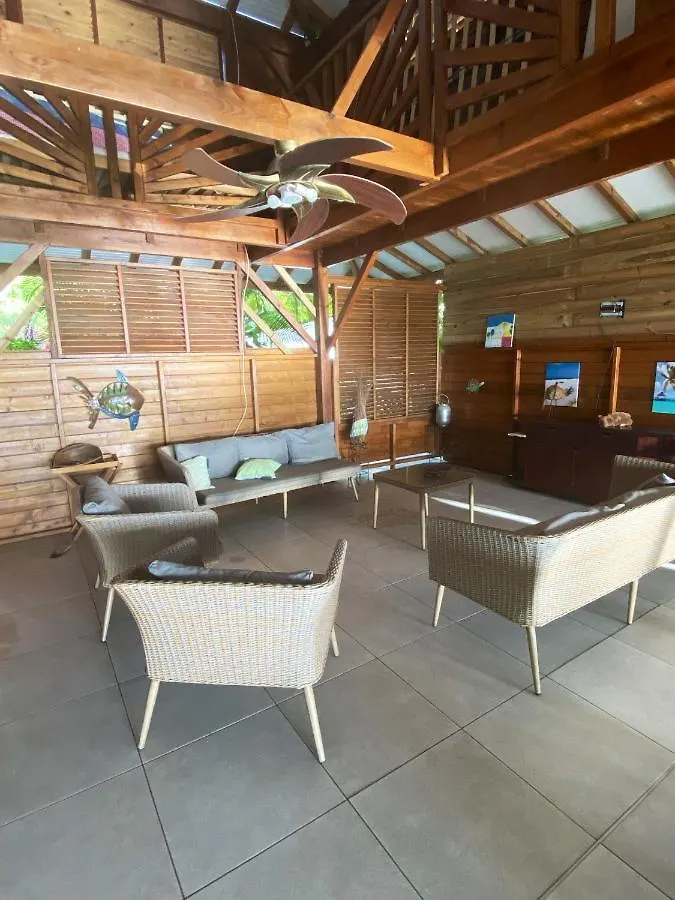 Villa Panoramique A Pointe-Noire Avec Vue Sur Mer Et Piscine 0*,  غوادلوب