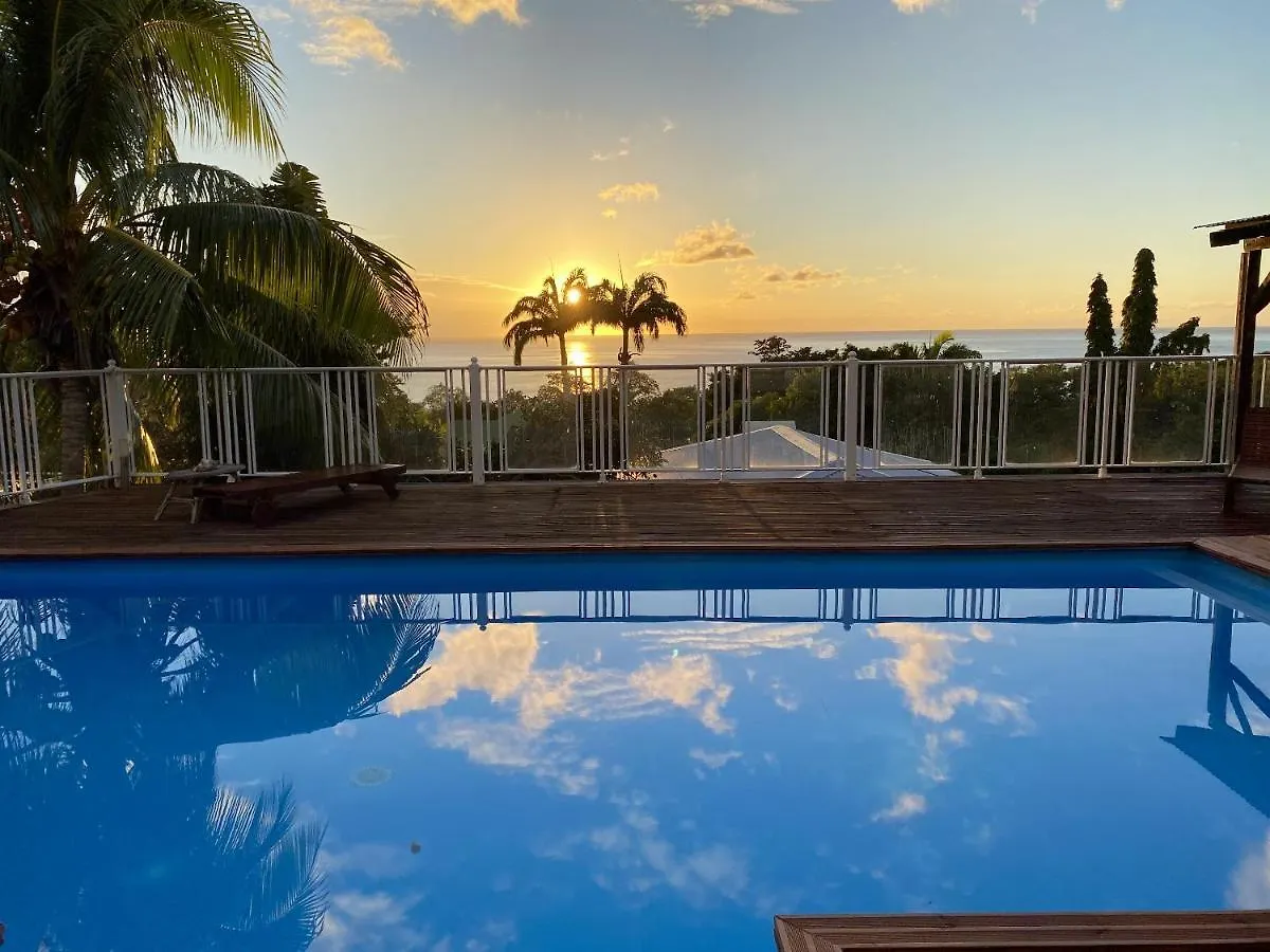 Villa Panoramique A Pointe-Noire Avec Vue Sur Mer Et Piscine